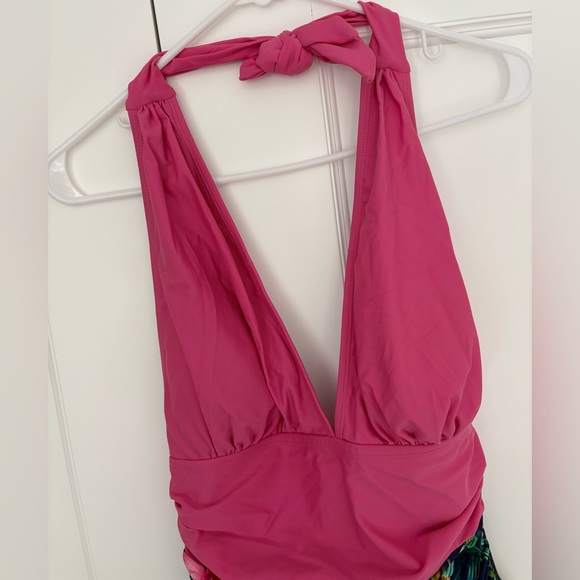 BNWT Night Orchid Halter Tummy Control One-Piece Swimsuit - Picture 6 of 9